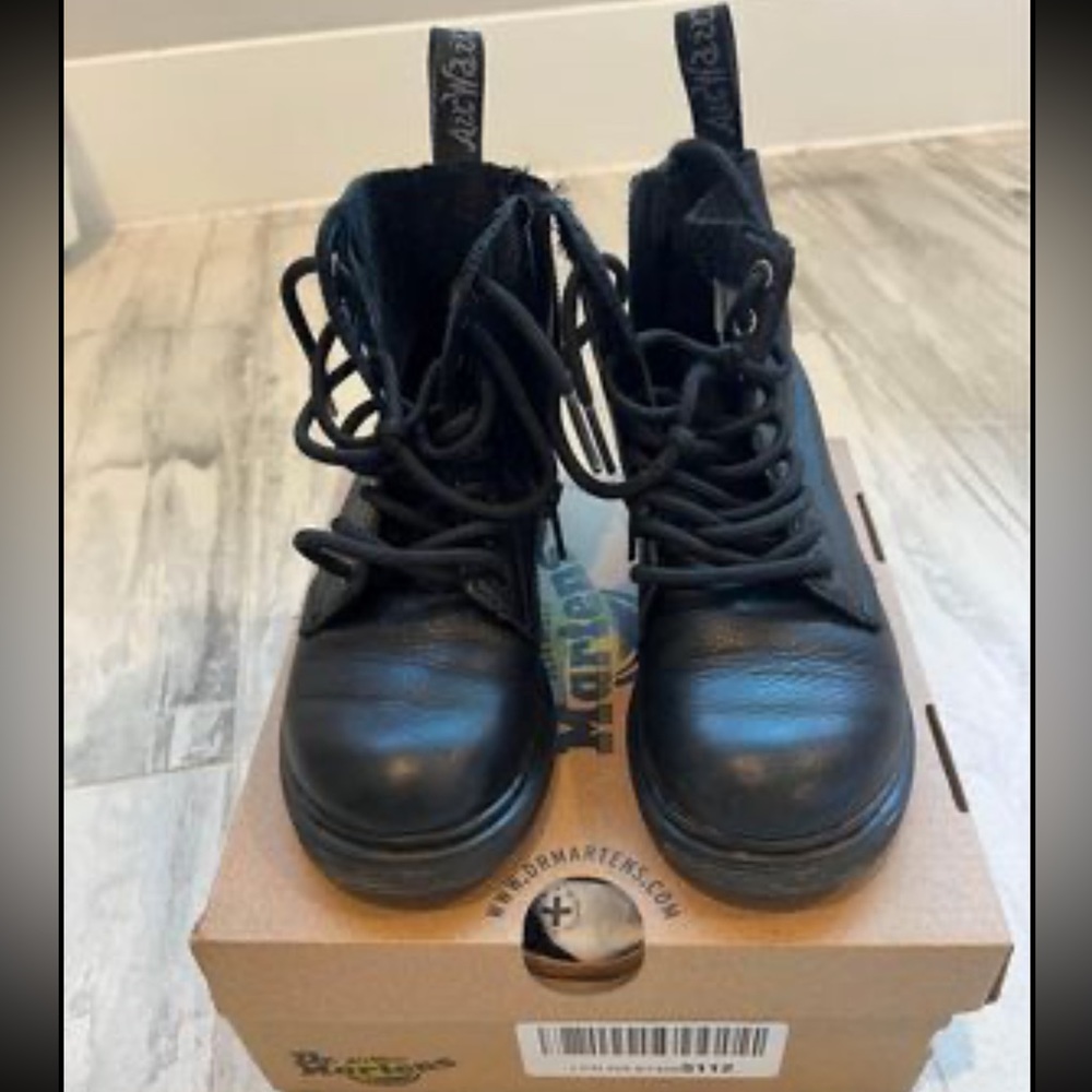 Dr. Marten's Kid's Collection 1460 Pascal Mono Boot, Size 11